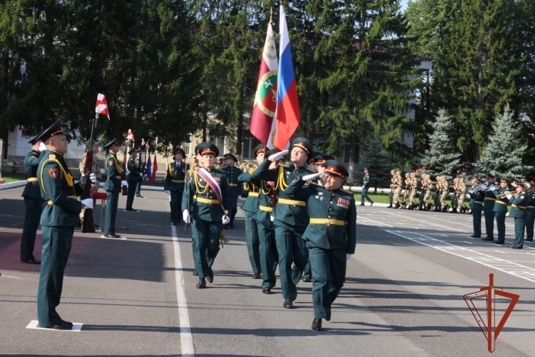 Новобранцы северского соединения Росгвардии приняли военную присягу