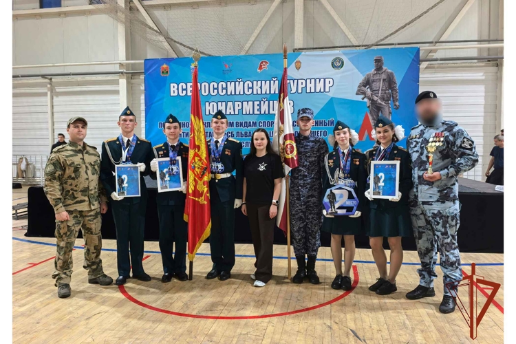 Подшефные Управлению Росгвардии по Томской области юнармейцы «Поста № 1» завоевали второе место на Всероссийском турнире