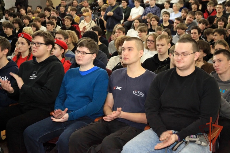 День призывника состоялся в северском соединении Росгвардии (видео)