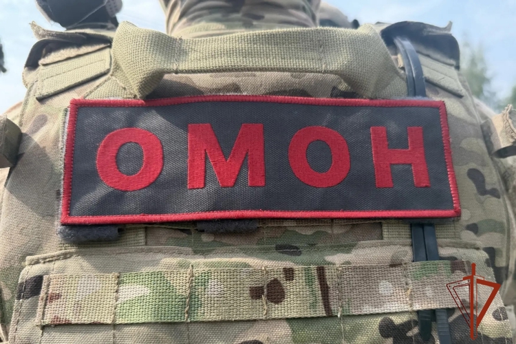 При силовой поддержке спецназа Росгвардии в Томской области задержаны участники криминальной группы, причастной к незаконному обороту наркотиков